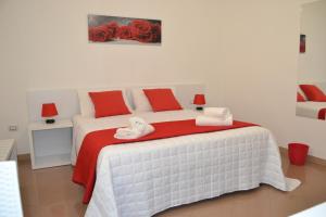 Postel nebo postele na pokoji v ubytování Bed Happy