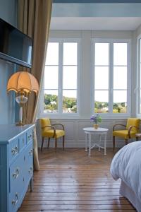 Кровать или кровати в номере Castel De La Terrasse