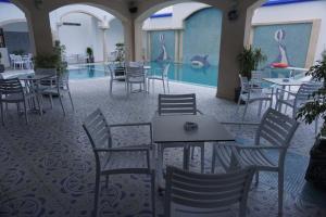 Bazén v ubytování Hotel Zelis nebo v jeho okolí + 37 fotografií