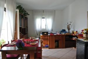 Foto dalla galleria di B&B SARI a Como