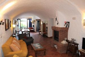 Posedenie v ubytovaní Cuevas La Cocinillas