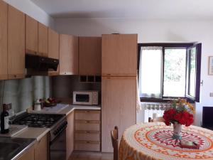 Η κουζίνα ή μικρή κουζίνα στο Residence Brescia +61 φωτογραφίες