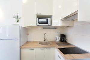 Zdjęcie z galerii obiektu Apartment Rosemary 24 w Krku +10 zdjęć