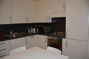 A kitchen or kitchenette at Il Fortino - The Refuge