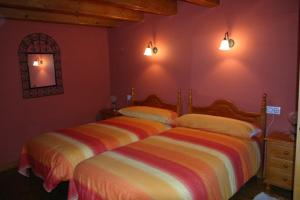 Casa Rural Abuelo Luis, Báguena, Spain - Booking.com