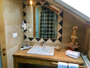 Kúpeľňa v ubytovaní Guesthouse Žganjer + 26 fotografií