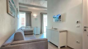 TV a/nebo společenská místnost v ubytování Smart Suite & Apartments