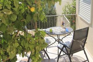 Balkon oz. terasa v nastanitvi Magnificent studio in Zichron yaakov sea view and garden