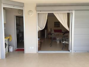 Zdjęcie z galerii obiektu Luxury Apartment 1ª linea de playa Marina D'Or w mieście Oropesa del Mar