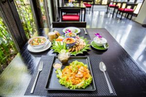 Gallery image of Aruntara Riverside Boutique Hotel -SHA Extra Plus in Chiang Mai