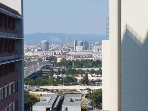 Vista generica su Vienna o vista sulla città dall'interno dell'appartamento