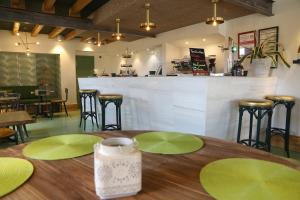 Lounge atau bar di El Cardeo +32 gambar
