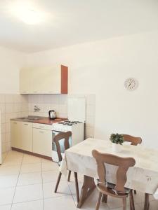 Gallery image of Apartments Jelena in Pag