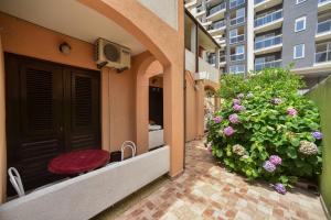 Gallery image of MG apartments and rooms in Budva