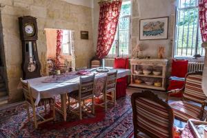 Χώρος καθιστικού στο Mas des carnassoles