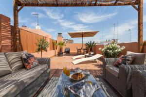 Afbeelding uit fotogalerij van Luxury Rooftop - Space Maison Apartments in Sevilla