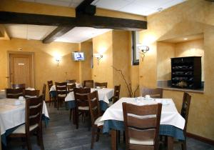 TV a/nebo společenská místnost v ubytování Hotel Duques de Najera