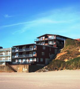 Gallery image of Beachfront Manor Hotel in Lincoln City