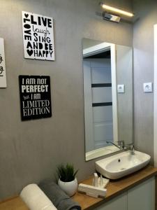 Ένα μπάνιο στο Apartament na Ogrodach +21 φωτογραφίες