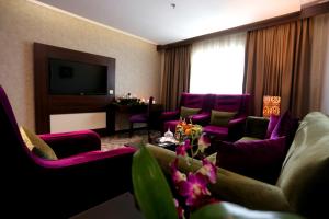 Ruang duduk di Golden Bujari Hotel Al Khobar
