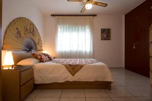 Postel nebo postele na pokoji v ubytování Calafell Apartment 2