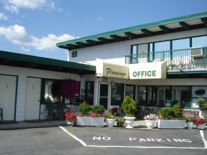 Gallery image of Flamingo Motel in Penticton