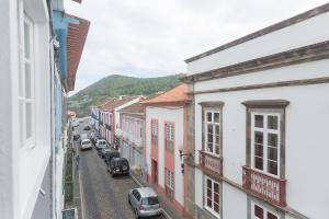 Gallery image of Brivaldo Guest House in Angra do Heroísmo