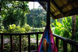 Zahrada ubytování Khao Sok Riverside Cottages