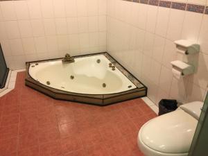 Koupelna v ubytování ChangSing Business Motel