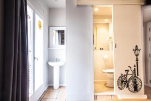 Kúpeľňa v ubytovaní Ten Hostel