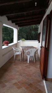 A balcony or terrace at Casa Lucia Campagna Relax
