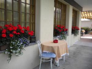 Εστιατόριο ή άλλο μέρος για φαγητό στο Pension Taverne