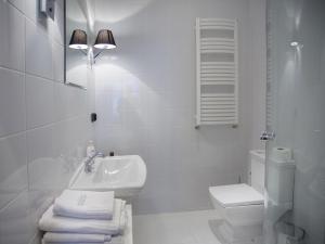 Kúpeľňa v ubytovaní Hotel Betmanowska Main Square Residence Adults Only