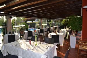 Restaurace v ubytování Hotel Sa Contonera