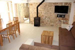TV a/nebo společenská místnost v ubytování Vacation home Ania