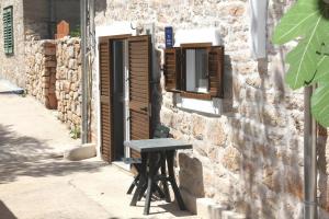 Fotografie z fotogalerie ubytování Vacation home Ania v destinaci Prvić Luka
