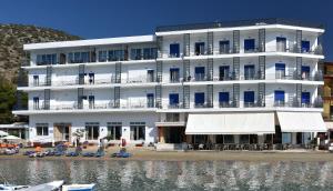 Příroda nedaleko hotelu