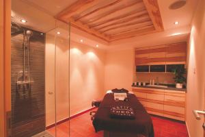 Koupelna v ubytování Hotel Garni Muttler Alpinresort & Spa