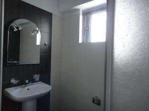 Bathroom sa Apartments Chiliadou IIIB,IVB