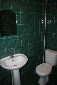 Ένα μπάνιο στο Firuza Hostel