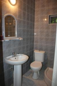 Ένα μπάνιο στο Firuza Hostel
