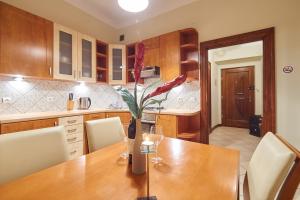 Zdjęcie z galerii obiektu Apartamenty Galicja w Krakowie