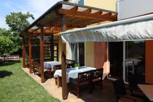 Patio nebo venkovní prostory v ubytování Sobe Grabar