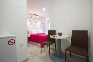 Voodi või voodid majutusasutuse BVB Rooms Split toas