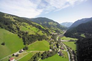 Blick auf Gruber's Gästehaus aus der Vogelperspektive