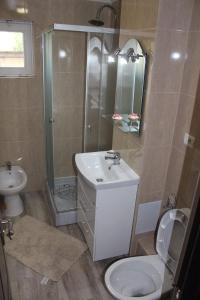 A bathroom at Apartament Anais