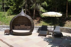 Fotografie z fotogalerie ubytování Gästehaus Almrausch, Ferienanlage mit Pool v destinaci Nassereith
