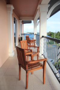 A balcony or terrace at Tradewinds Hotel