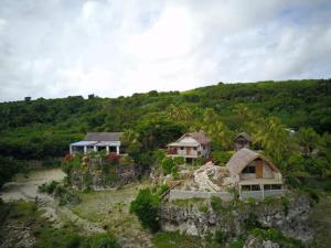 Photo de la galerie de l'établissement Rocky Ridge Bungalows, à Tanna