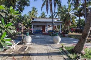 Gallery image of Oceanic White House in Nilaveli